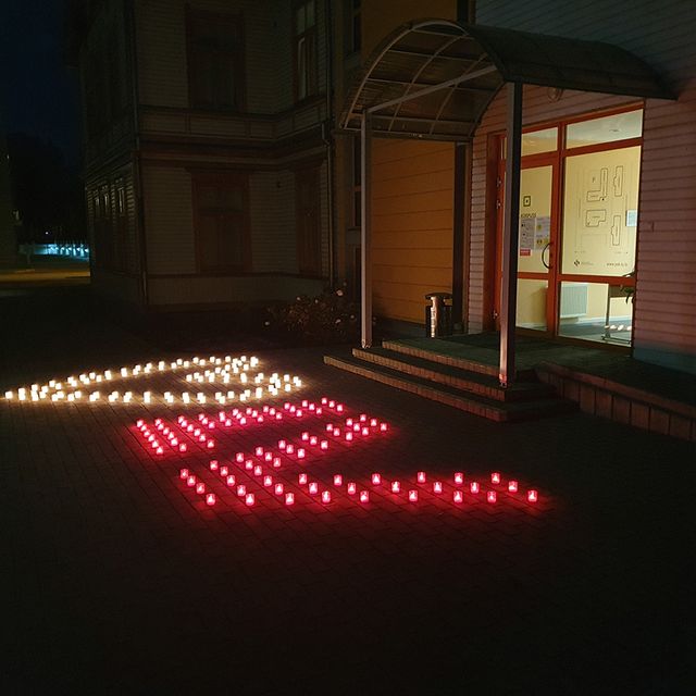 Lāčplēša dienas simbols LU PSK pagalmā, 11.11.2020.